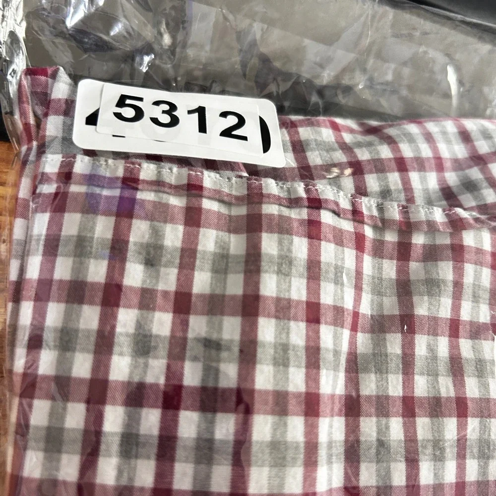 Banana Republic Mens Preppy Academia‎ Button Shirt M Maroon Gray Gingham Slim